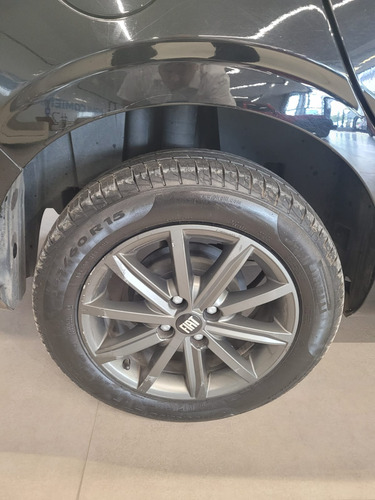 Fiat Cronos 1.3 Drive Mt