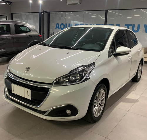 Peugeot 208 1.6 Allure