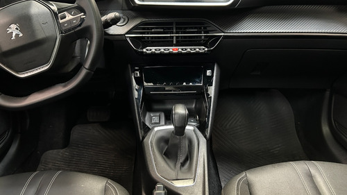 Peugeot 208 1.6 Feline Tiptronic