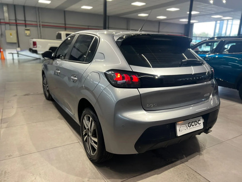 Peugeot 208 1.6l Feline Tiptronic