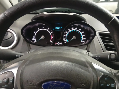 D_652730-MLA113472525785_062026-O Ford Fiesta Kinetic 1.6 Se 120cv