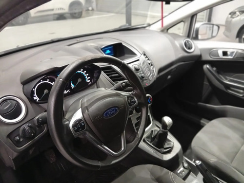 D_889528-MLA113471934113_062026-O Ford Fiesta Kinetic 1.6 Se 120cv