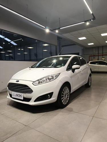 D_985539-MLA112551357540_062026-O Ford Fiesta Kinetic 1.6 Se Powershift 120cv