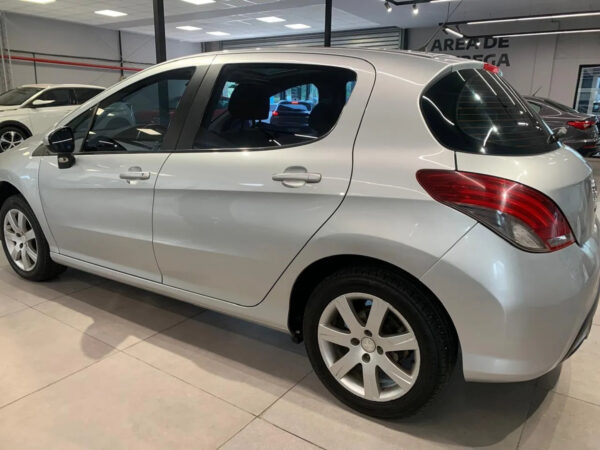 D_621443-MLA114437309228_082026-F Peugeot 308 1.6 Allure Pack Hdi 115cv