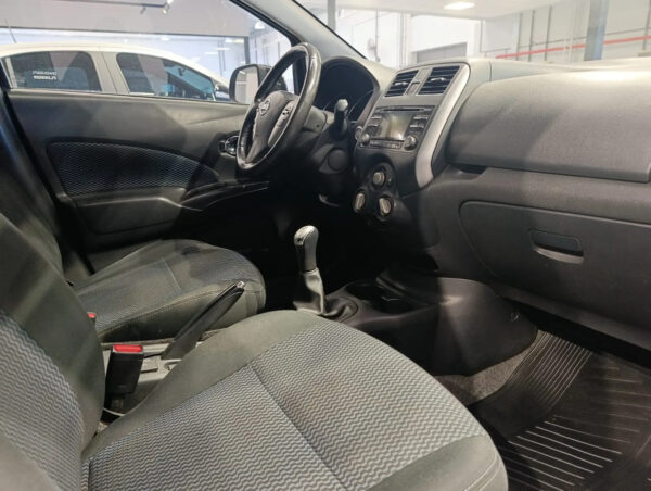 Nissan March 1.6 Advance 107cv May14