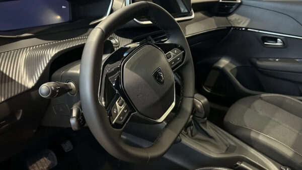 Peugeot 208 1.0 T200 Allure Pack Cvt