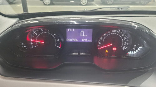 Peugeot 2008 1.6 Allure