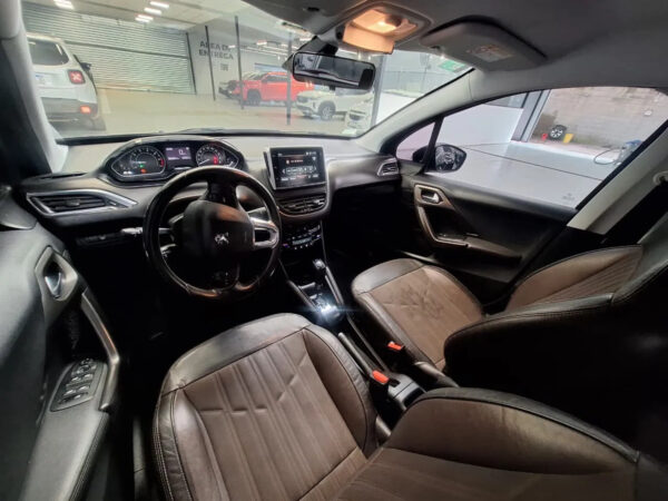 Peugeot 2008 1.6 Feline Tiptronic