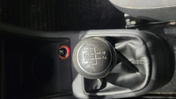 D_684209-MLA117075696177_092026-F Volkswagen Up! 1.0 Take Up! Aa 75cv 3p