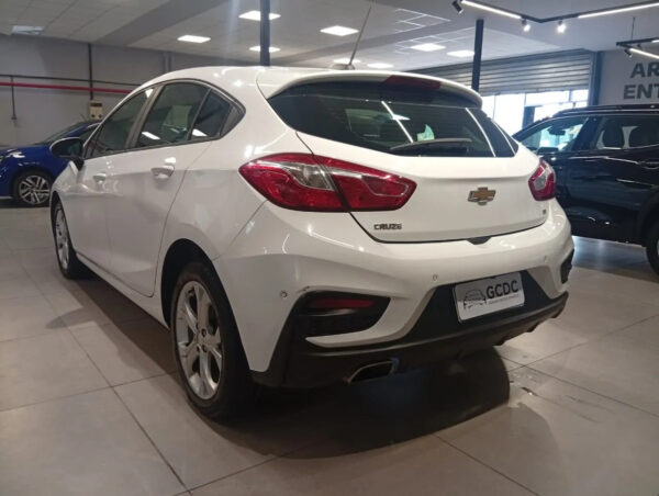 Chevrolet Cruze 5p 1.4t Lt Mt